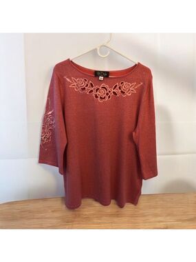 Bob Mackie Salmon Colored Sparkle Knit Top Wearable Art. Artsy. Embroidered Glam